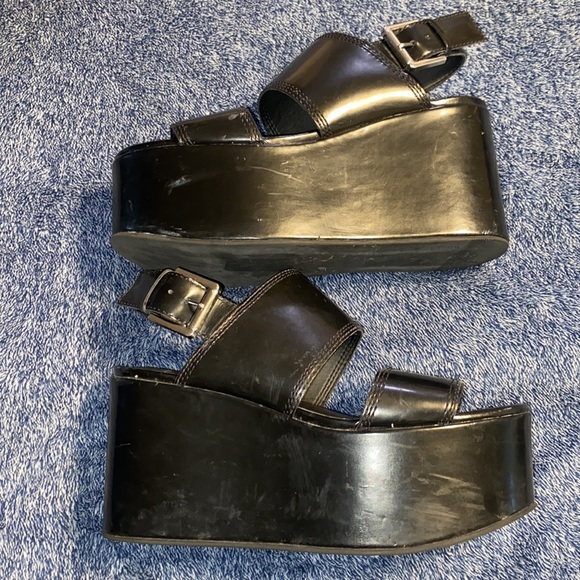 Paruolo platforms 3.5 inches sandals in black size 8 - Picture 7 of 7